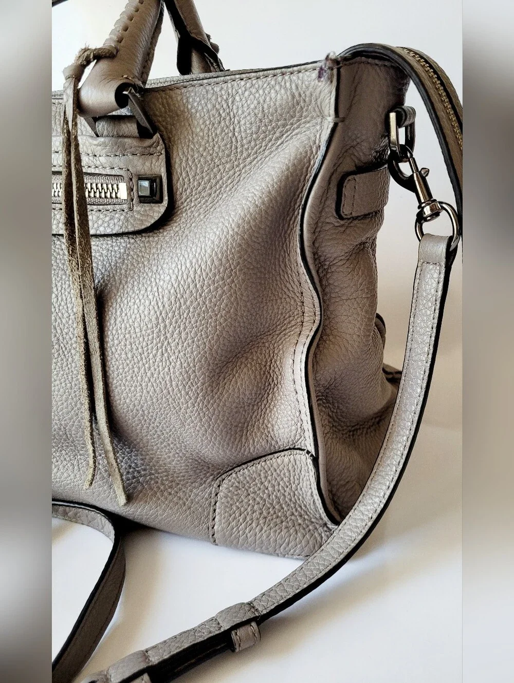 Rebecca Minkoff Regan 100% Genuine Pabbled Leather Bag Laptop Size Taupe Gray